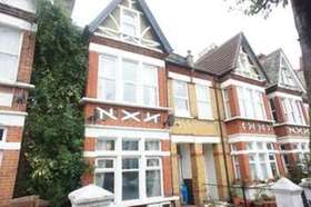 2 bedroom Flat for s...